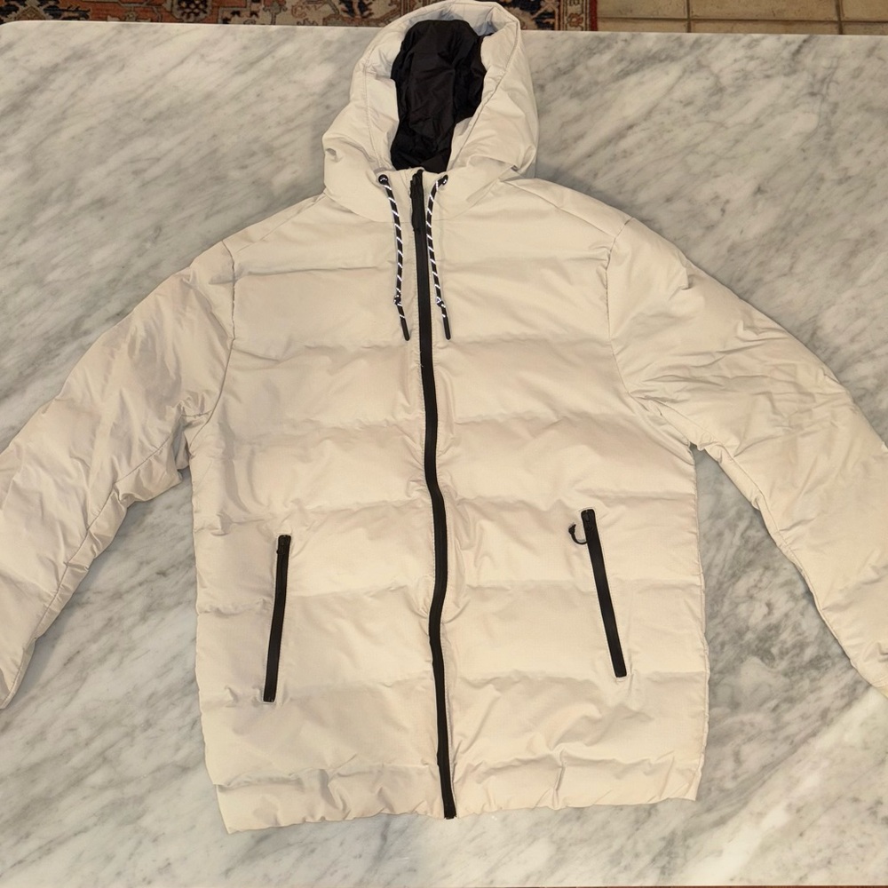 Unisex Cream Water and Wind Resistant Puffer Jacket